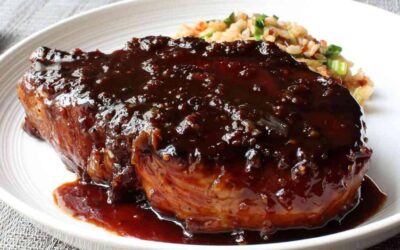 Sticky Garlic Pork Chops