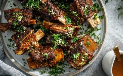 Garlic Braised Short Ribs With Red Wine