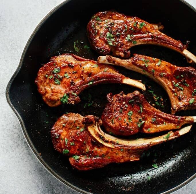 Easy Garlic Butter Lamb Chops
