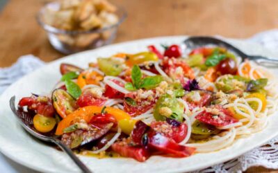Heirloom Tomato Pasta with Garlic Breadcrumbs