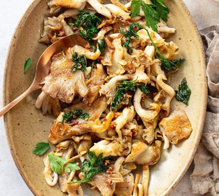 Sautéed Oyster Mushrooms with Garlic Butter