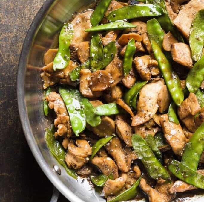 Chicken Stir-Fried with Oyster Mushrooms and Snow Peas
